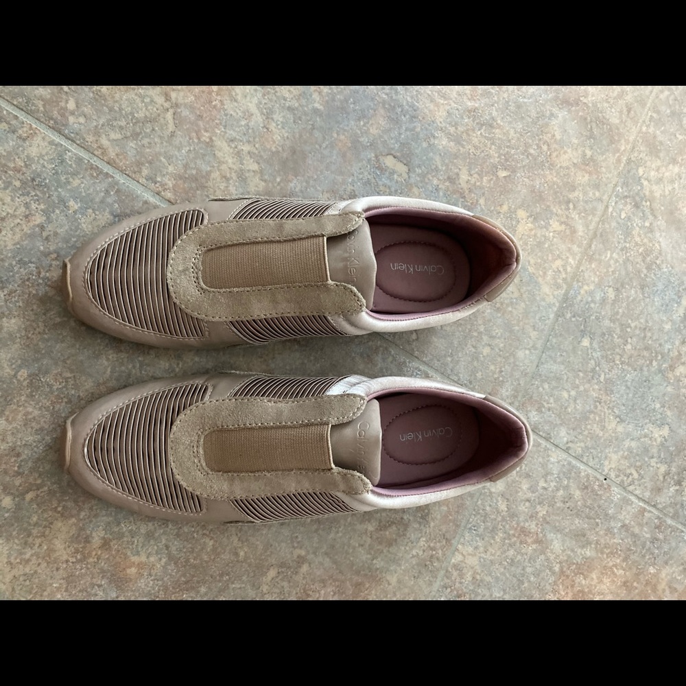 CK Slip On